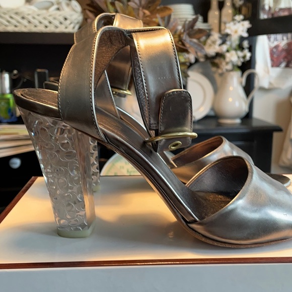 Coach Shoes - Coach Lucite Heel Shoes Size 8.5M